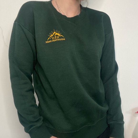 Mountain park sweatshirt - Picture 1 of 3